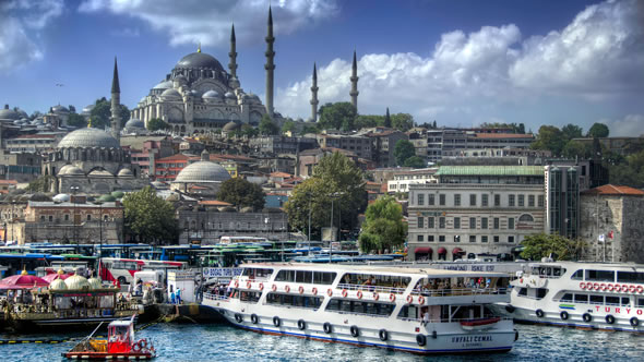 Bosphorus Ferry Terminal, Istanbul. Photo: flickr/Michael Morris
