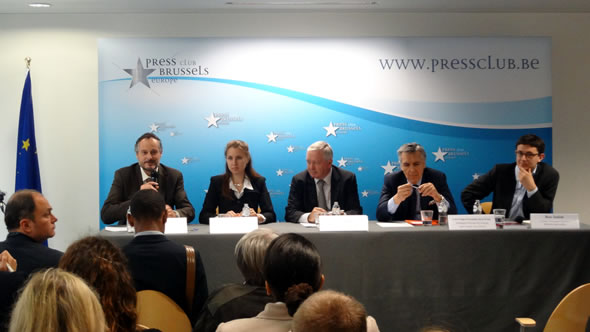 Alain Deletroz, Ksenia Vakhrusheva, Fraser Cameron, Luis Felipe Fernandez de la Pena, and Ben Judah. Photo: EU-Russia Centre