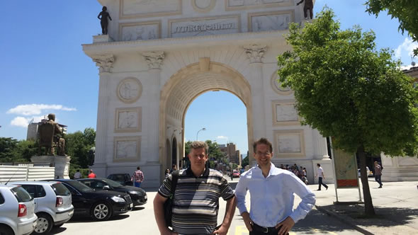 ESI analysts Eggert Hardten and Gerald Knaus in front of the Porta Makedonija. Photo: ESI