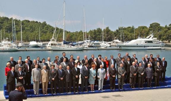 Thessaloniki summit 2003 - when Greece was helping the Balkans