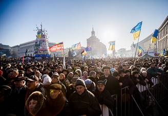 Maidan people. Photo: flickr/snamess
